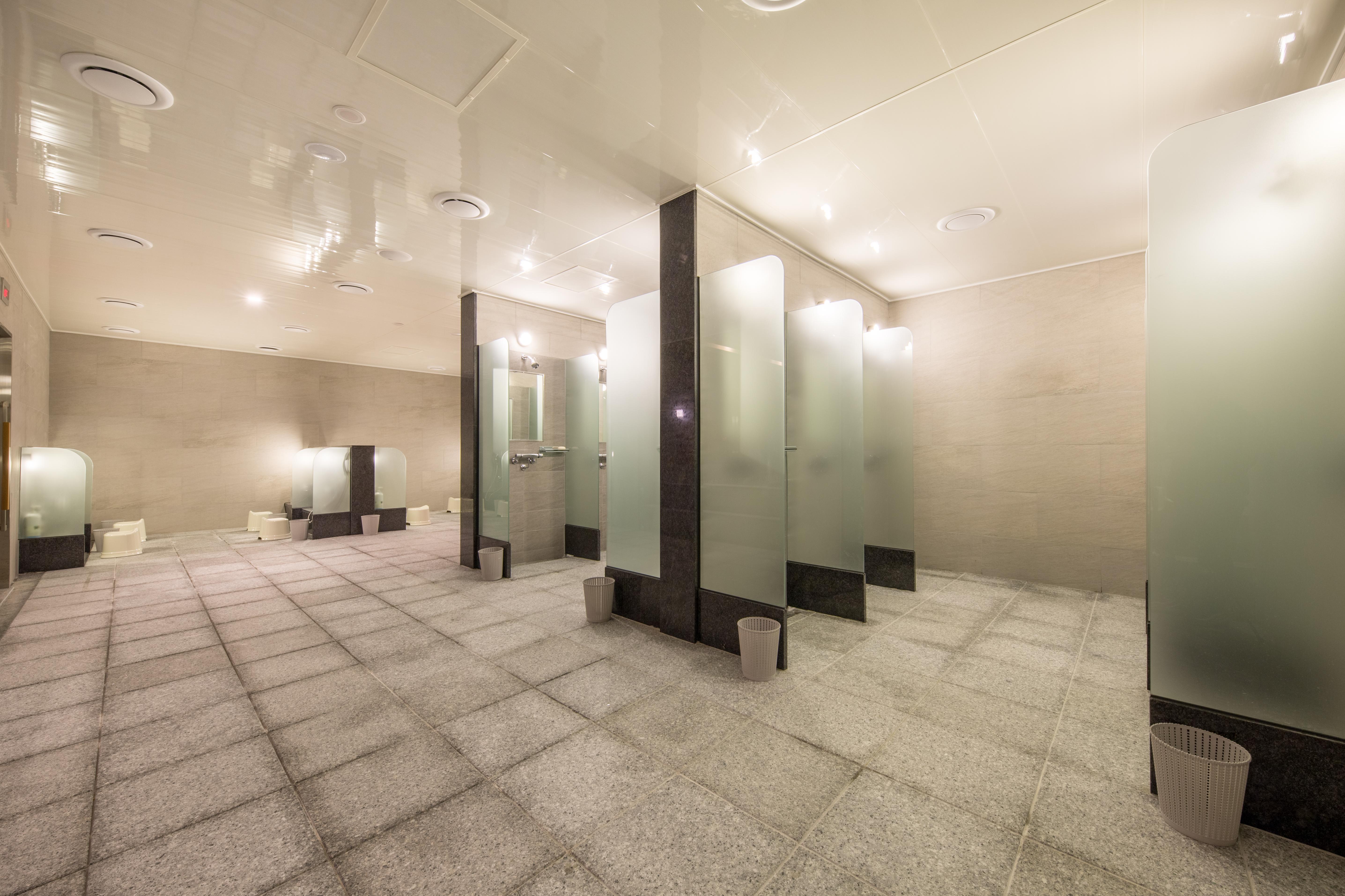 Howard Johnson By Wyndham Incheon Airport Exterior photo