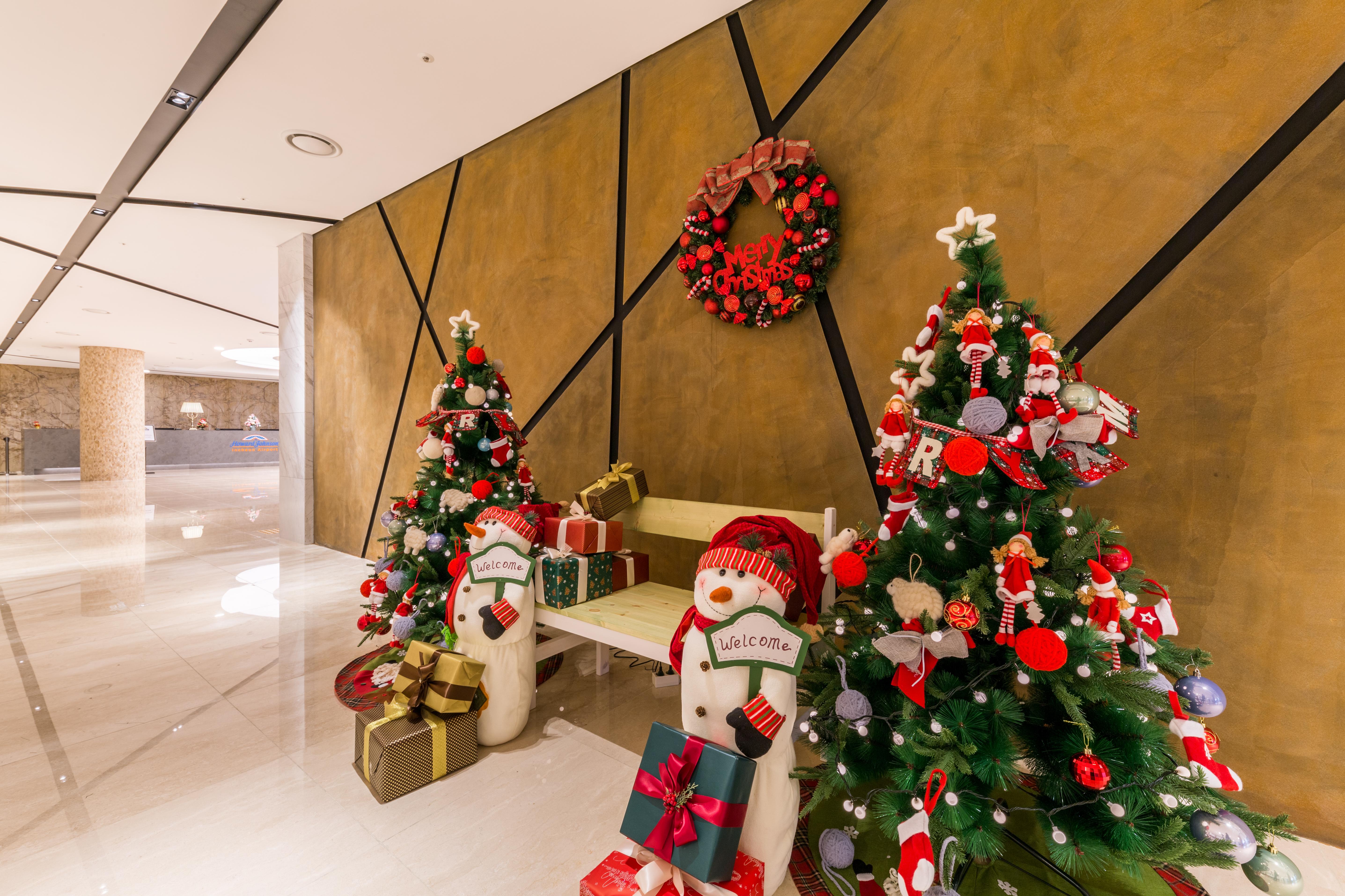 Howard Johnson By Wyndham Incheon Airport Exterior photo